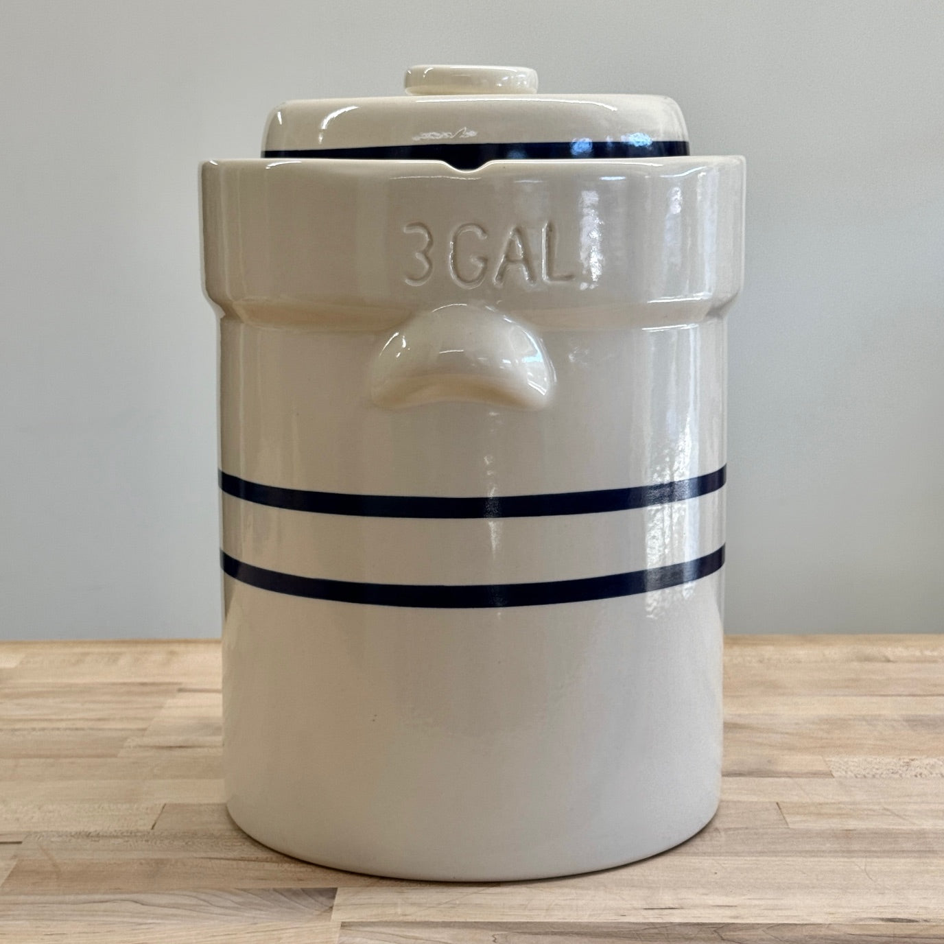 Stoneware Fermentation Crocks 3-Gallon Water Seal Crock Kit - Preserved Oakland