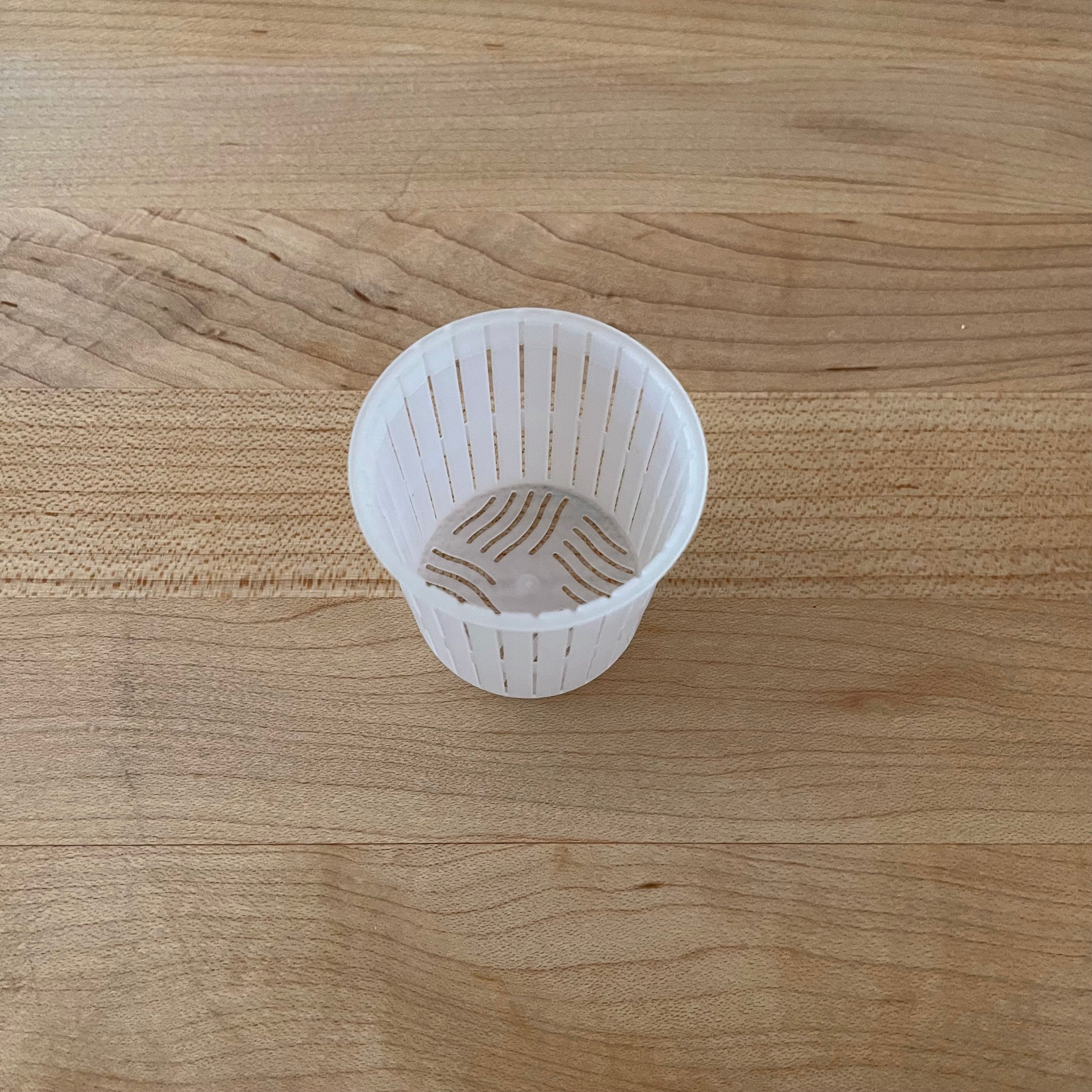 Petit Basket Cheese Form - Preserved Oakland